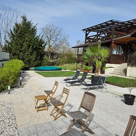River Ljubljanica Holiday home *