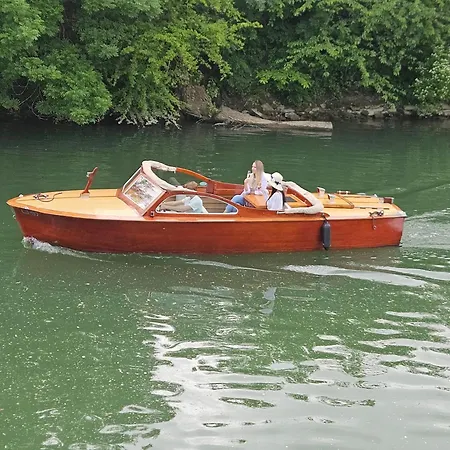 River Ljubljanica Holiday home