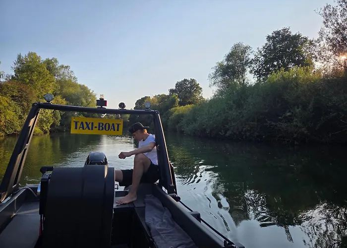 Nyaraló River Ljubljanica Ljubljana